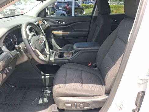 Used 2021 GMC Acadia SLE w/ Driver Convenience Package FWD image 13