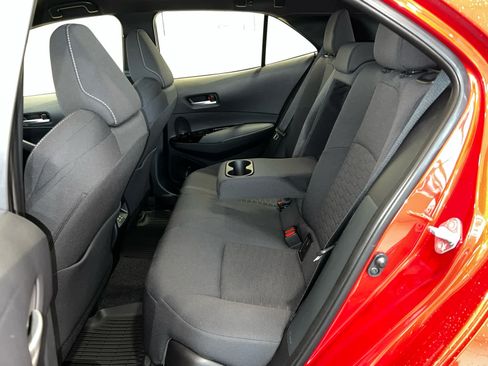 Used 2025 Toyota Corolla SE w/ SE Package FWD image 14