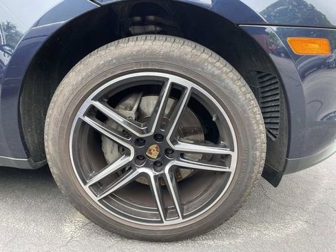 Used 2021 Porsche Macan S AWD/4WD image 7