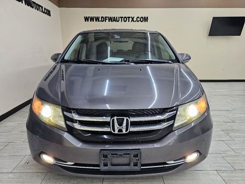 Used 2014 Honda Odyssey Touring image 3