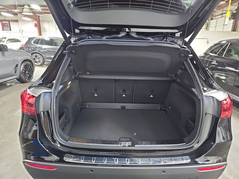 New 2026 Mercedes-Benz GLA 250 image 13