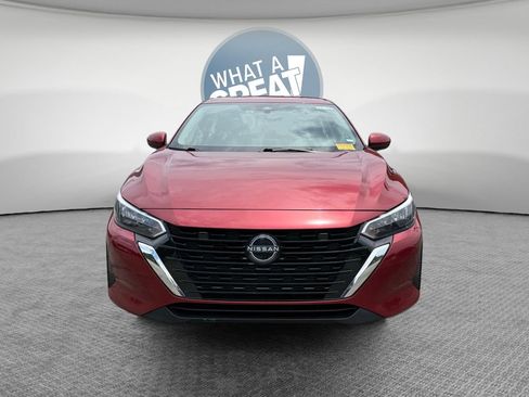 Used 2024 Nissan Sentra SV FWD image 9