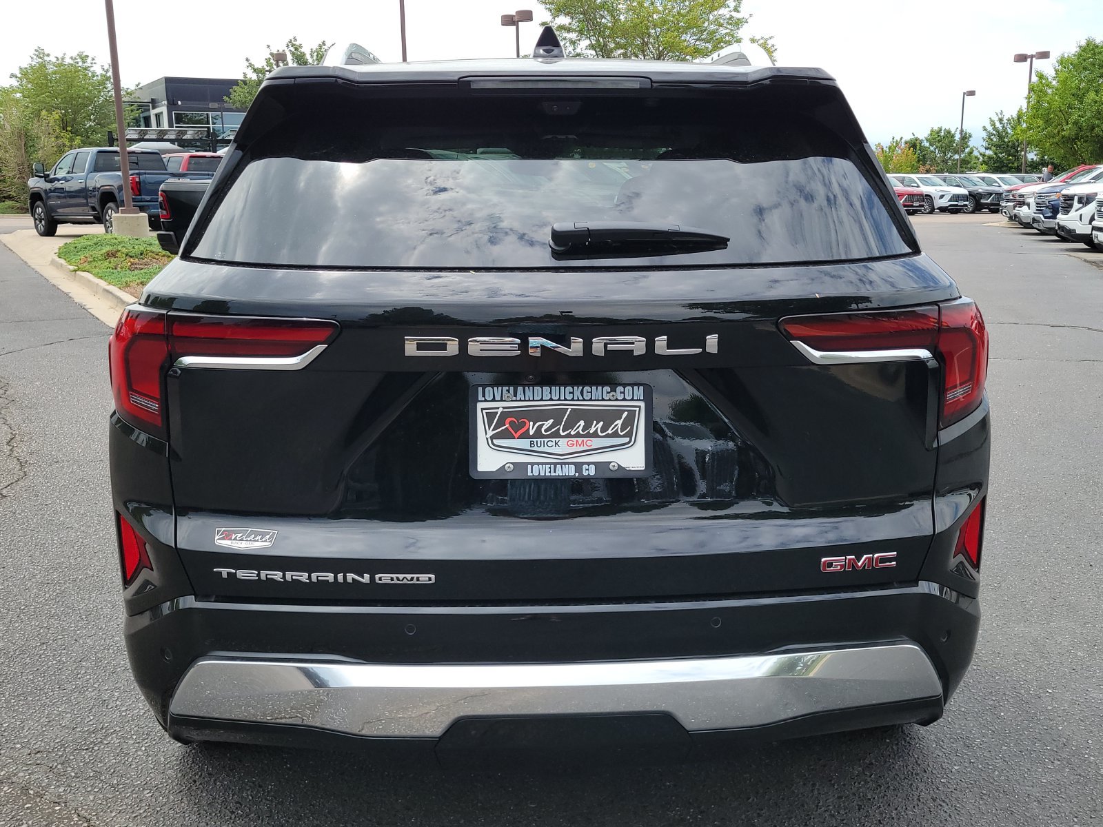New 2027 GMC Terrain Denali AWD/4WD image 4