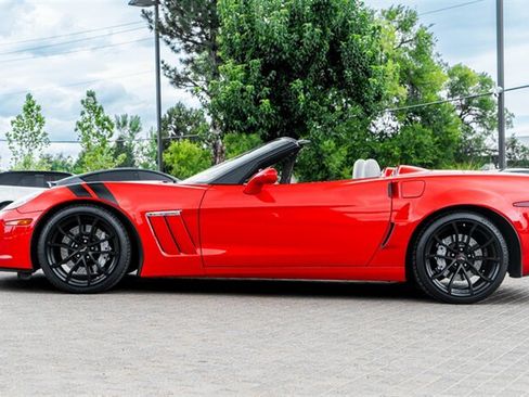 Used 2010 Chevrolet Corvette Grand Sport w/ Preferred Equipment Group RWD image 3