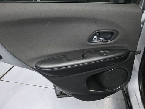 Used 2022 Honda HR-V Sport image 17