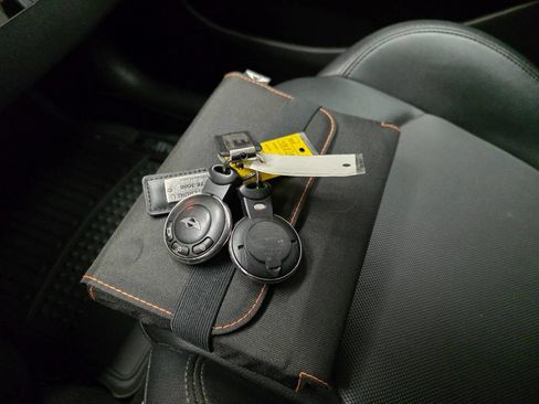 Used 2015 MINI Cooper Paceman S image 23