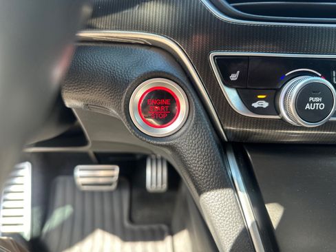 Used 2020 Honda Accord Sport image 32