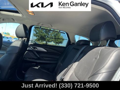 Used 2022 MAZDA CX-9 Touring w/ Touring Premium Package AWD/4WD image 10