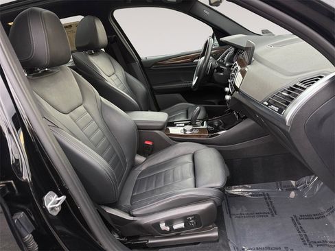 Used 2019 BMW X3 xDrive30i w/ Premium Package image 15