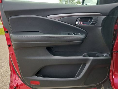Used 2023 Honda Ridgeline RTL image 14