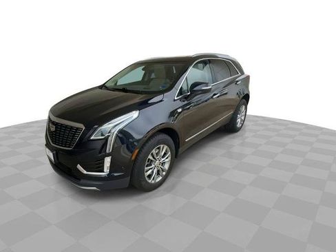 Certified 2021 Cadillac XT5 Premium Luxury FWD image 4