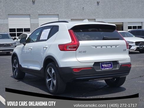 Used 2026 Volvo XC40 B5 Plus w/ Protection Package Premier AWD/4WD image 5