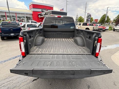 Used 2019 Ford F350 Platinum w/ Platinum Ultimate Package AWD/4WD image 11