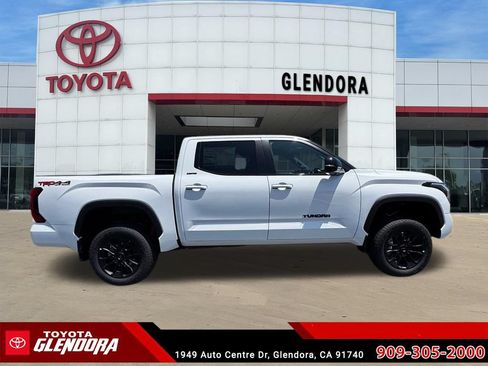 New 2026 Toyota Tundra Limited AWD/4WD image 12