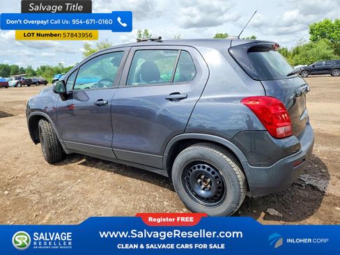 Used 2016 Chevrolet Trax LS FWD image 3