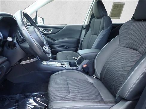 Used 2020 Subaru Forester Premium AWD/4WD image 11