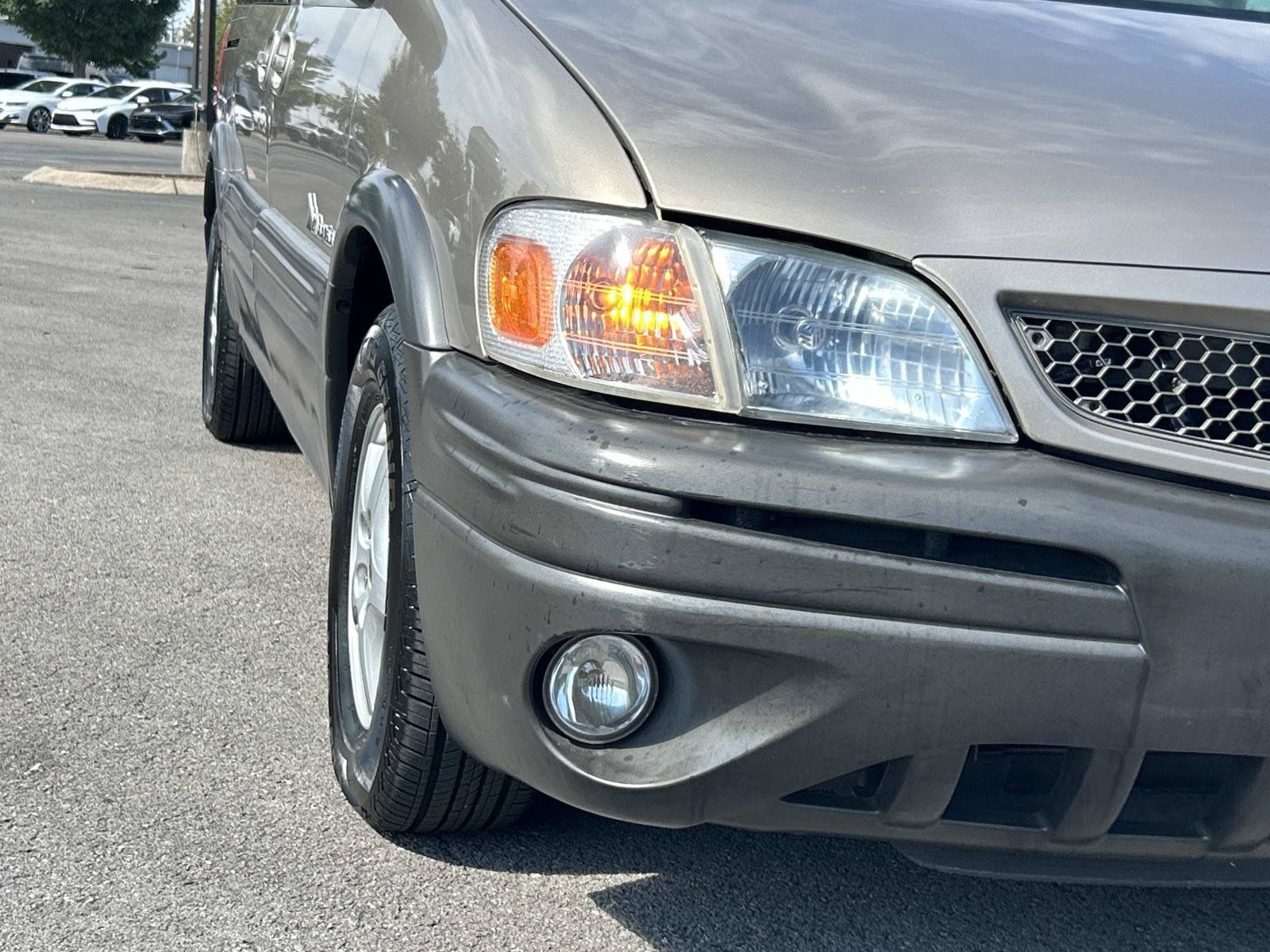 Used 2003 Pontiac Montana Extended FWD image 11