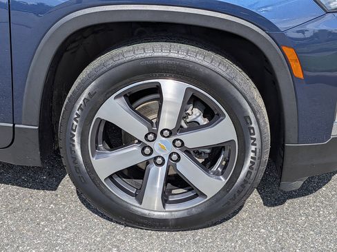 Certified 2023 Chevrolet Traverse LT w/ LT Premium Package AWD/4WD image 10