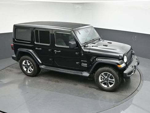 Used 2021 Jeep Wrangler Unlimited Sahara AWD/4WD image 39
