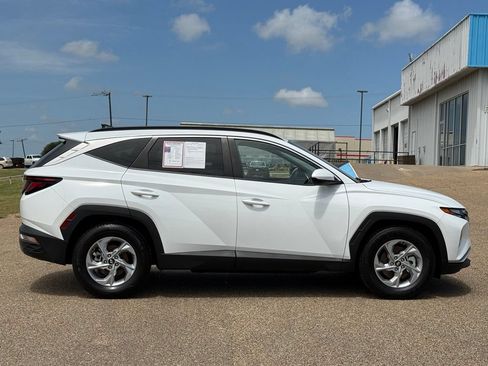 Used 2024 Hyundai Tucson SEL FWD image 3