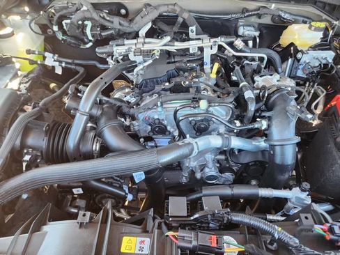 New 2025 Ford Bronco Big Bend image 32