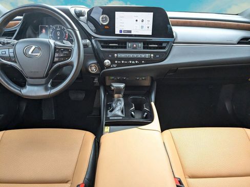Certified 2025 Lexus ES 350 w/ Premium Package FWD image 19