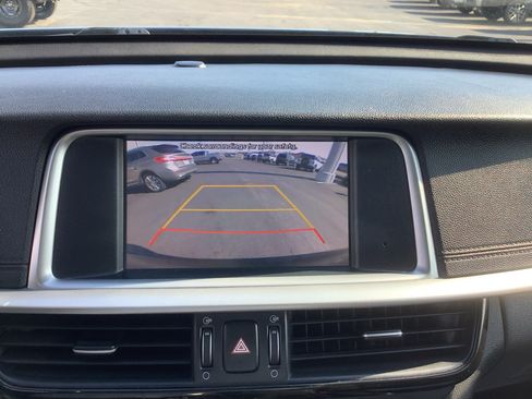 Used 2019 Kia Optima S FWD image 17
