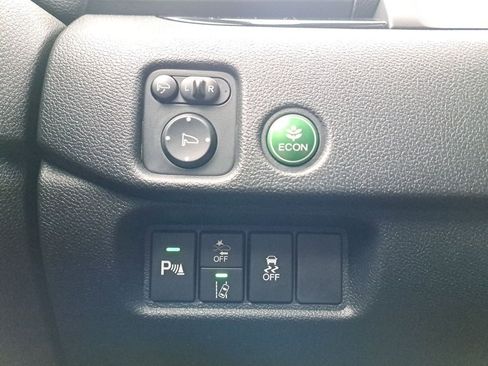 Used 2019 Honda Pilot Elite image 26