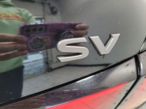 Used 2024 Nissan Altima 2.5 SV image 9