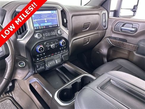 Used 2022 GMC Sierra 2500 Denali w/ Denali Ultimate Package image 36