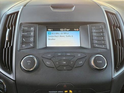 Used 2019 Ford Edge SE image 15