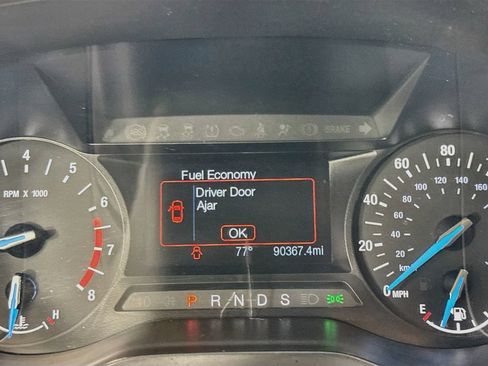 Used 2020 Ford Edge SE FWD image 14