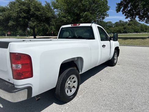 Used 2013 Chevrolet Silverado 1500 W/T RWD image 6