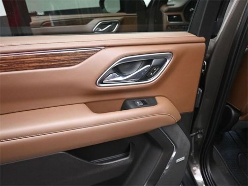 Used 2021 Chevrolet Tahoe High Country image 19