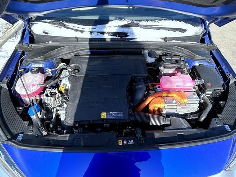 Used 2021 Hyundai Ioniq Limited image 25