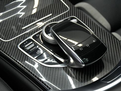 Used 2015 Mercedes-Benz C 63 AMG S image 29