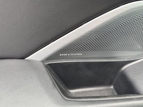 Used 2025 Acura MDX Advance Package image 9