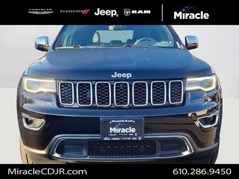 Certified 2021 Jeep Grand Cherokee Limited w/ Premium Lighting Group image 2