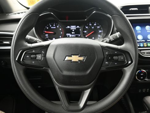 Used 2023 Chevrolet TrailBlazer LT w/ Convenience Package image 20
