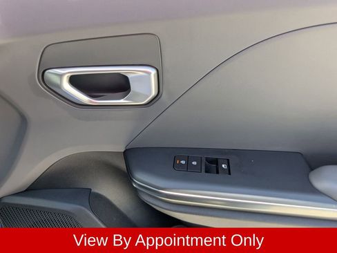 Used 2025 Kia K4 FWD image 30