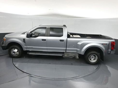 Used 2021 Ford F350 XL w/ STX Appearance Package AWD/4WD image 35