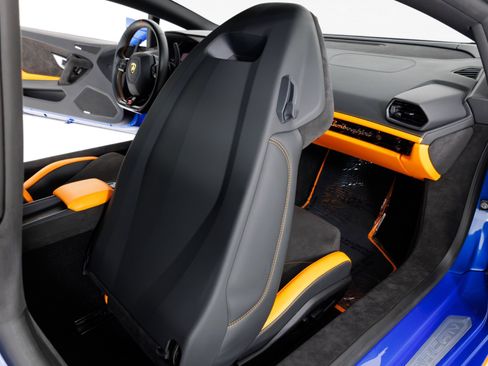 Used 2023 Lamborghini Huracan Tecnica RWD image 47