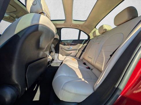 Used 2018 Mercedes-Benz C 300 Sedan image 18