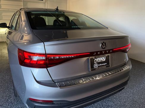 New 2026 Volkswagen Jetta SE FWD image 45