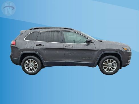 Certified 2022 Jeep Cherokee Latitude Lux w/ Mopar Interior Package image 26