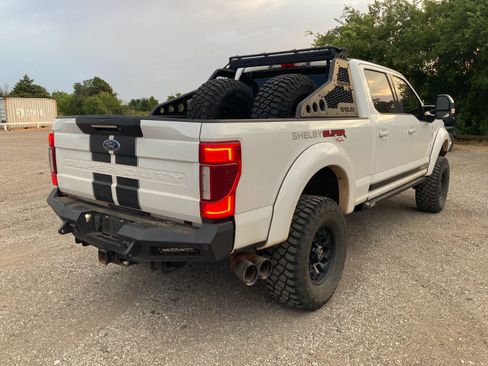 Used 2021 Ford F250 Lariat w/ Lariat Ultimate Package AWD/4WD image 8