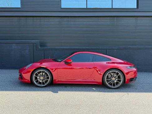 Certified 2024 Porsche 911 Carrera image 7