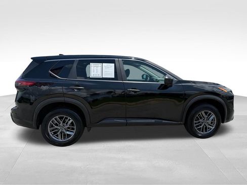 Used 2024 Nissan Rogue S AWD/4WD image 29