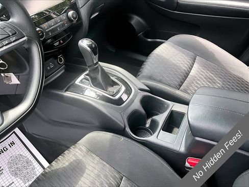 Used 2019 Nissan Rogue S AWD/4WD image 11