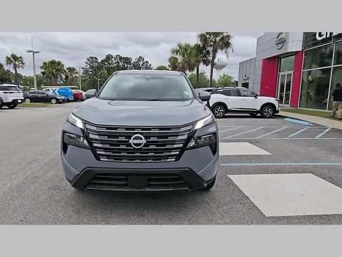 New 2026 Nissan Rogue SV w/ Cold Weather Package FWD image 18